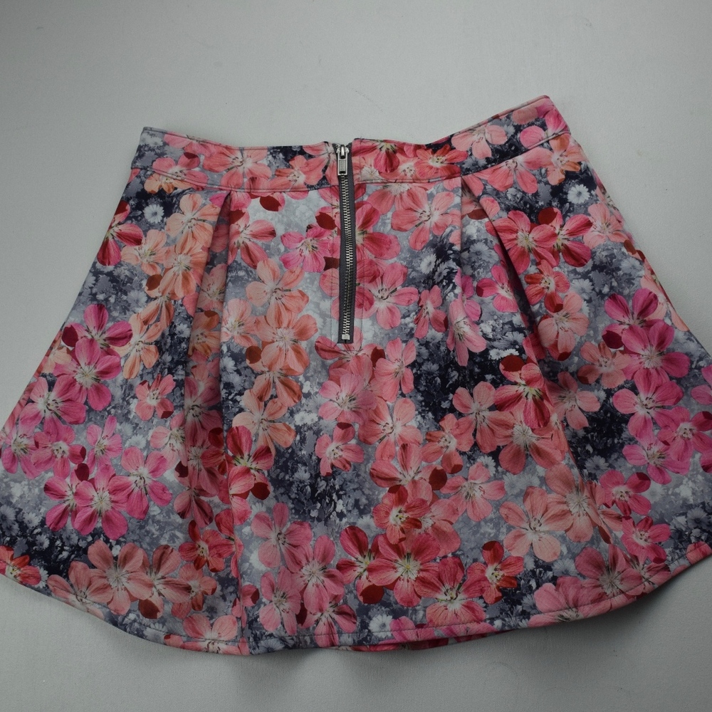 Bethany Mota Floral Skater Skirt - Picture 3 of 7